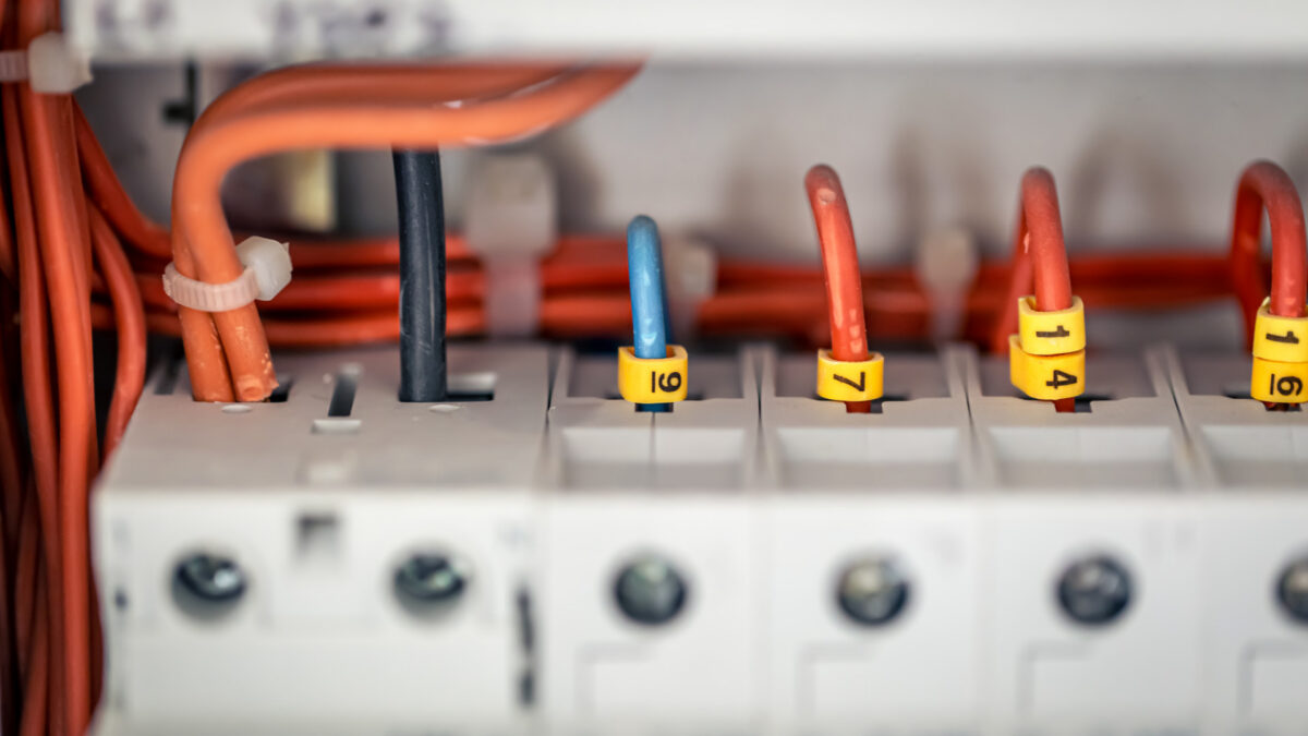 Installations électriques : quand une rénovation cache des malfaçons